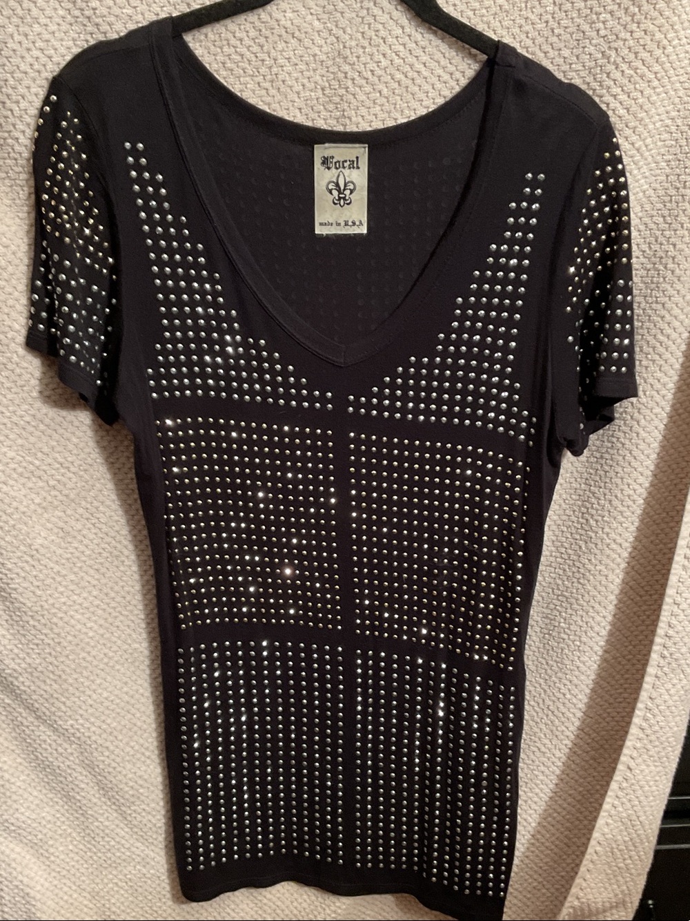 Vocal Black Short Sleeve V-Neck Top with Silver & Gold Tone Studsi